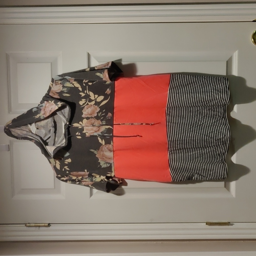 Contrast floral and stripes with hot pink hoodie by Hemish.